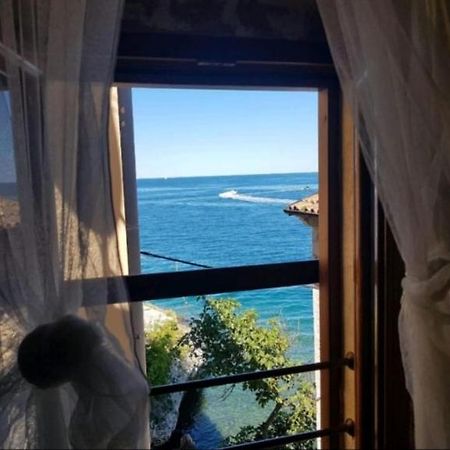 Apartment Beatrice. 10Mt To The Beach :) روفينج المظهر الخارجي الصورة